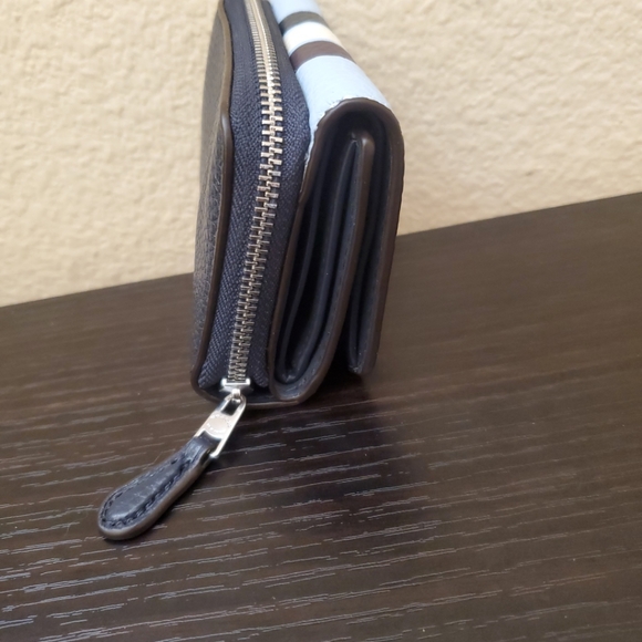 Coach Retro  Small Wallet In Colorblock - Picture 3 of 10